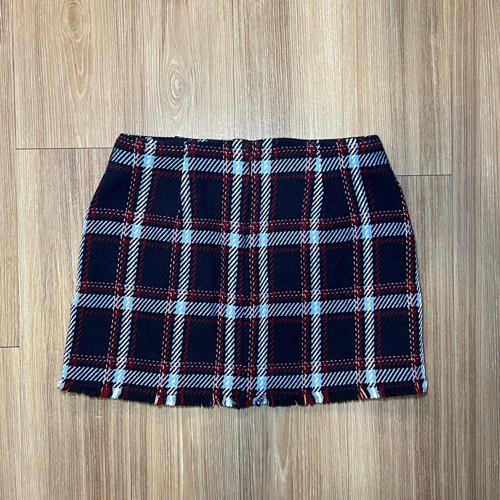 Plaid Navy Blue and Red Mini Skirt Size M - Picture 8 of 11
